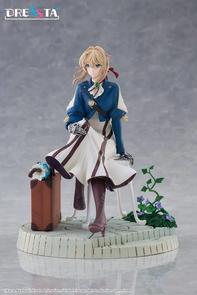 Violet Evergarden Dressta PVC Figure Violet Evergarden 17 cm